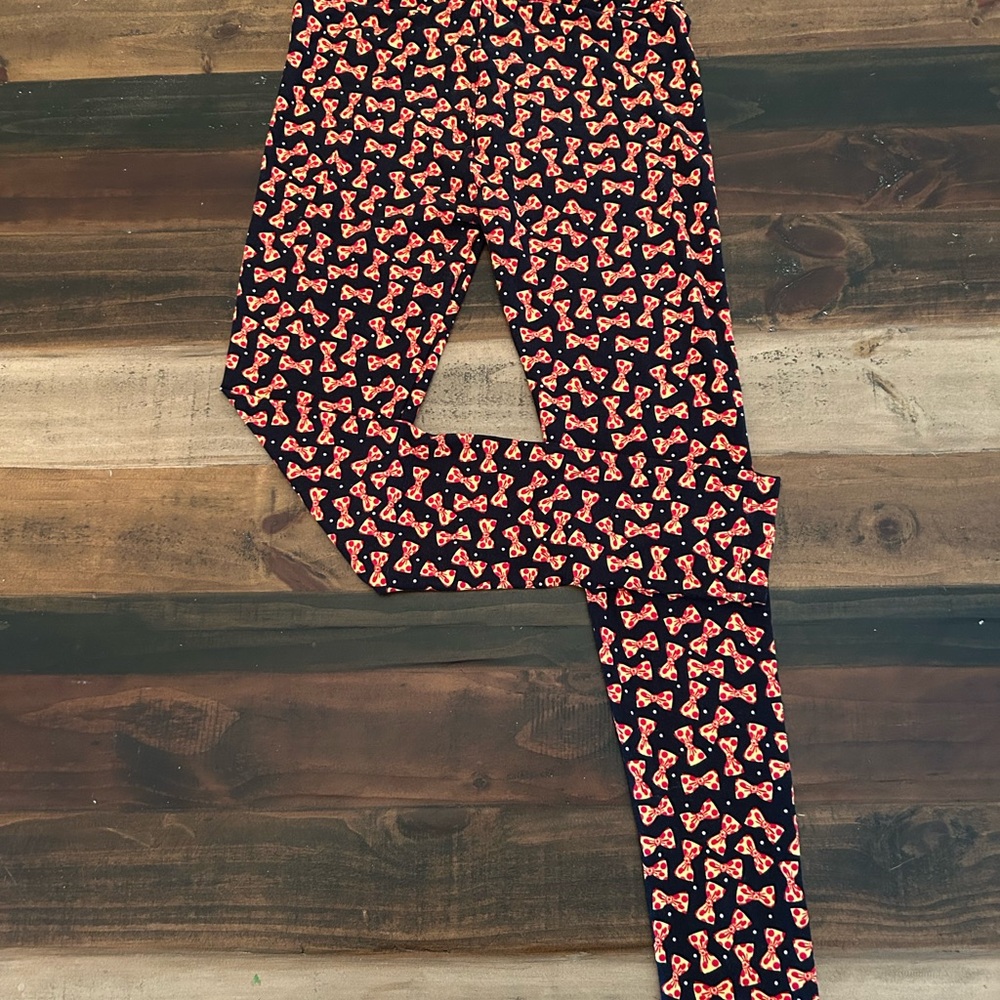 LuLaRoe Black and Orange Leggings Vibrant and Comfortable